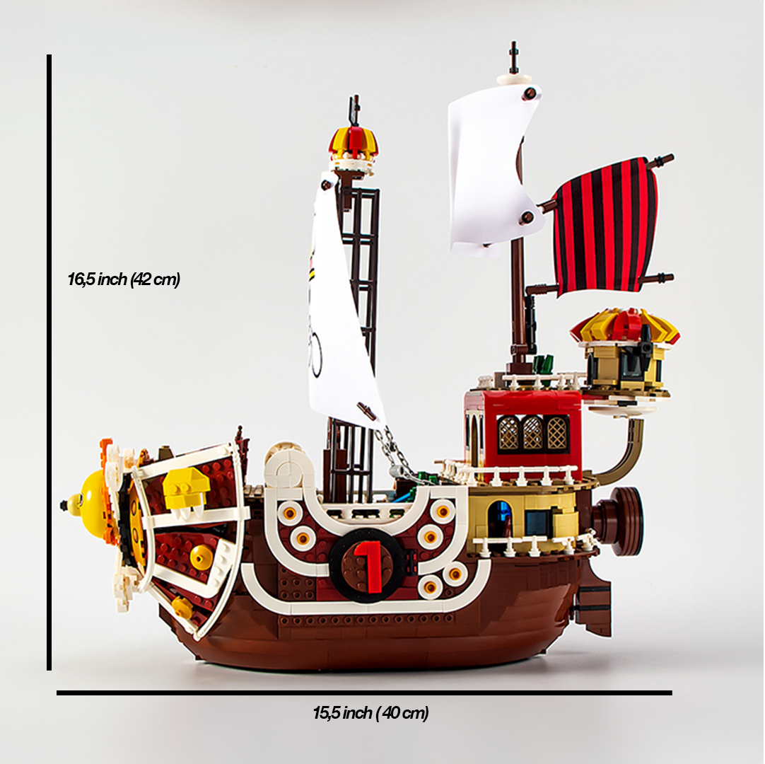 Thousand Sunny + Straw Hat Crew Minifigs (Limited Offer)